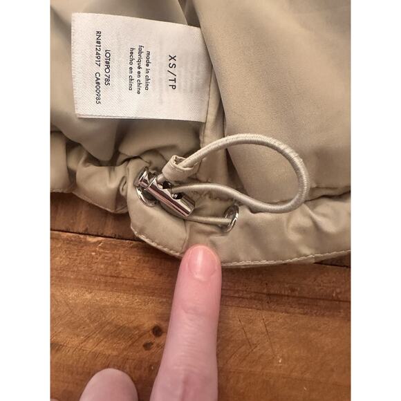 We Wore What Size XS Puffer Jacket Snap Off Sleeves Vest Coat Beige Classic - Picture 16 of 16